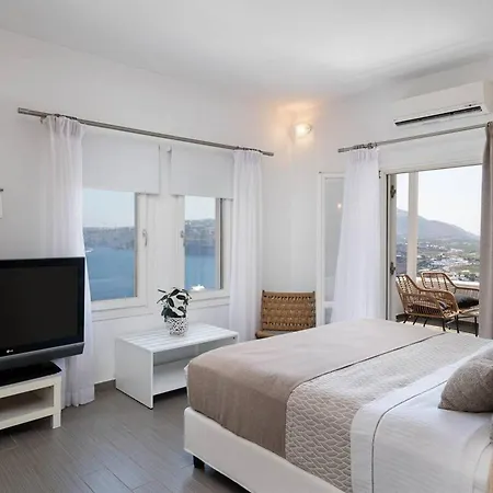 Beautiful With Private Pool In Akrotiri - What'app - 0034-602-688-707 - For Reservations!