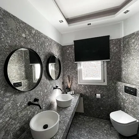 Beautiful With Private Pool In Akrotiri - What'app - 0034-602-688-707 - For Reservations! * Akrotírion