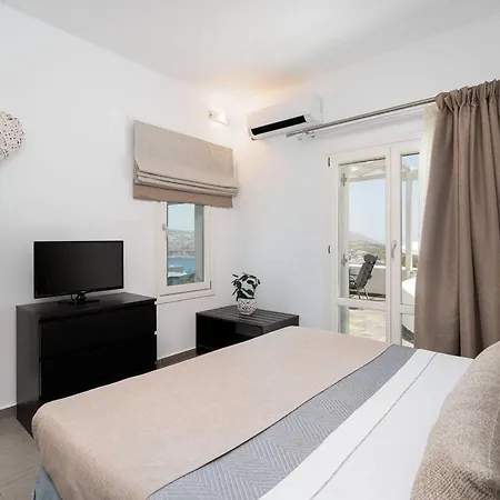 Beautiful With Private Pool In Akrotiri - What'app - 0034-602-688-707 - For Reservations! Akrotírion